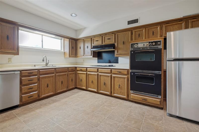 6211 Bandera Avenue # D, Dallas TX 75225 - Photo 10