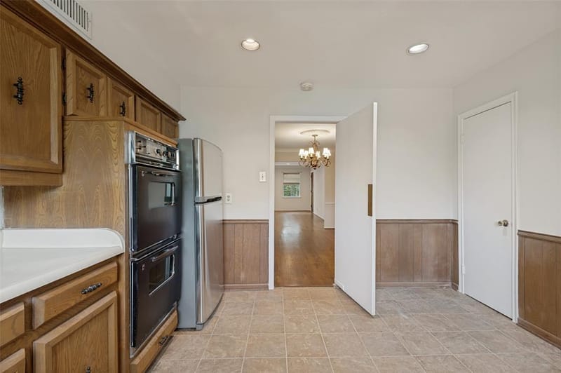 6211 Bandera Avenue # D, Dallas TX 75225 - Photo 11