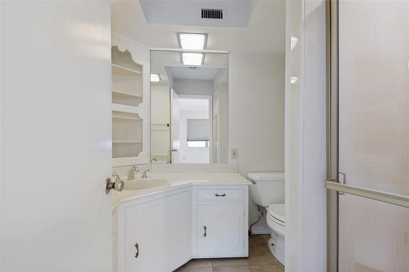 6211 Bandera Avenue # D, Dallas TX 75225 - Photo 19