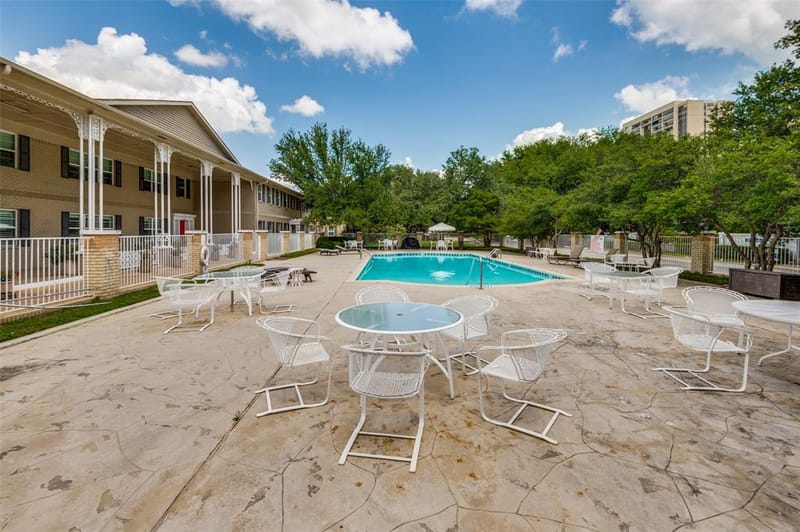 6211 Bandera Avenue # D, Dallas TX 75225 - Photo 25