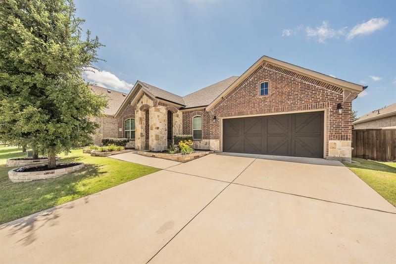 3424 Cimarron River Drive, Celina TX 75078 - Photo 4