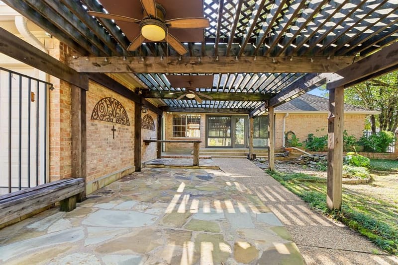 1807 Royal Oak Drive, Tyler TX 75703 - Photo 30