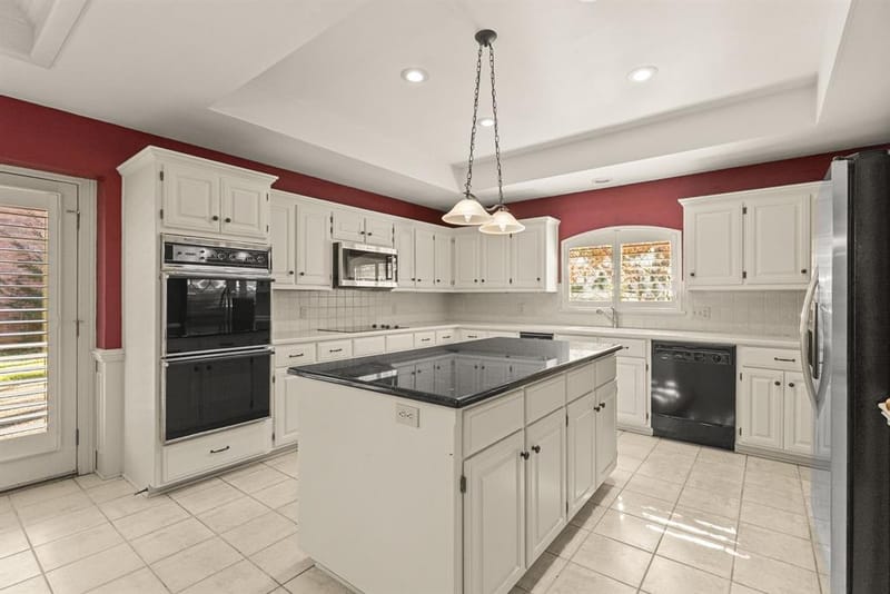 1807 Royal Oak Drive, Tyler TX 75703 - Photo 8