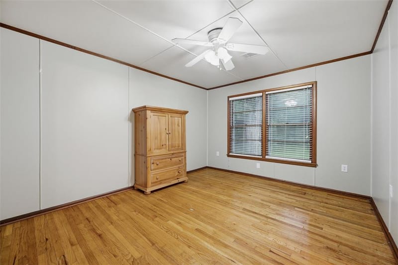1307 N Gaines Street, Ennis TX 75119 - Photo 27