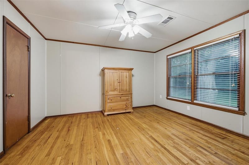 1307 N Gaines Street, Ennis TX 75119 - Photo 24