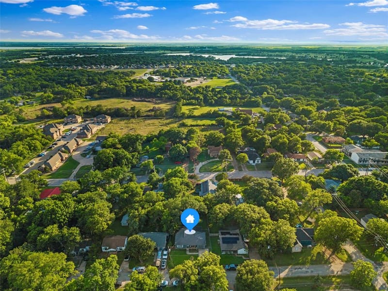 1307 N Gaines Street, Ennis TX 75119 - Photo 37