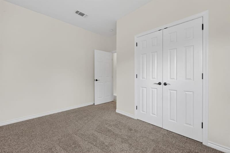214 Knob Hill Drive, Granbury TX 76048 - Photo 21