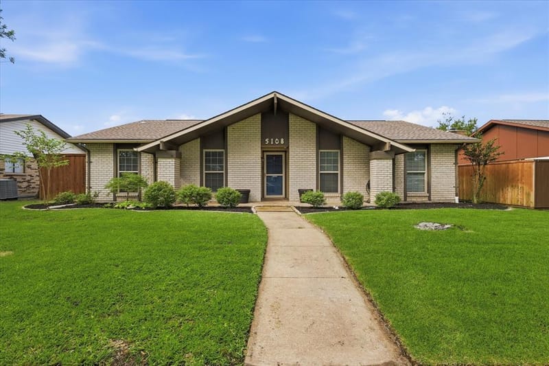 5108 Brandenburg Lane, The Colony TX 75056