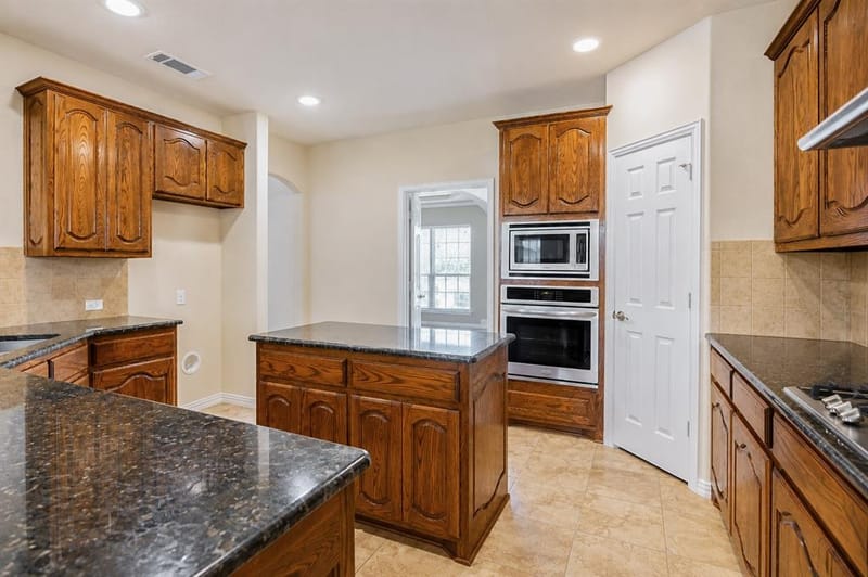 9828 Milkweed Lane, Fort Worth TX 76177 - Photo 18