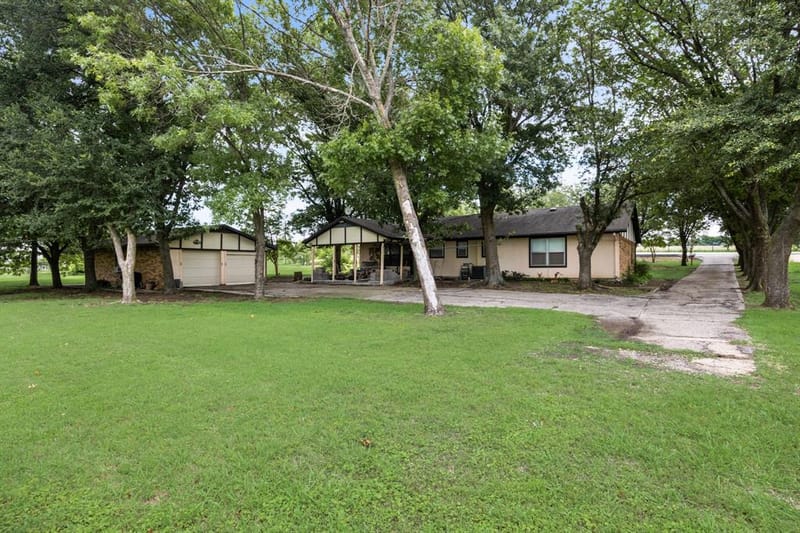 235 Eugene Lane, Nevada TX 75173 - Photo 11