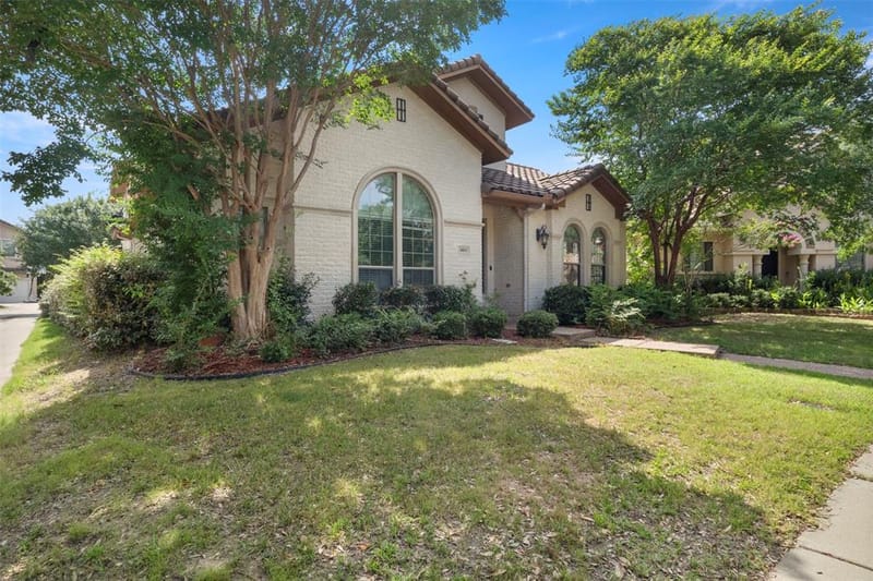 6811 San Fernando, Irving TX 75039 - Photo 3