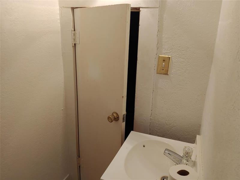 431 Fitzhugh Avenue, Paris TX 75460 - Photo 13