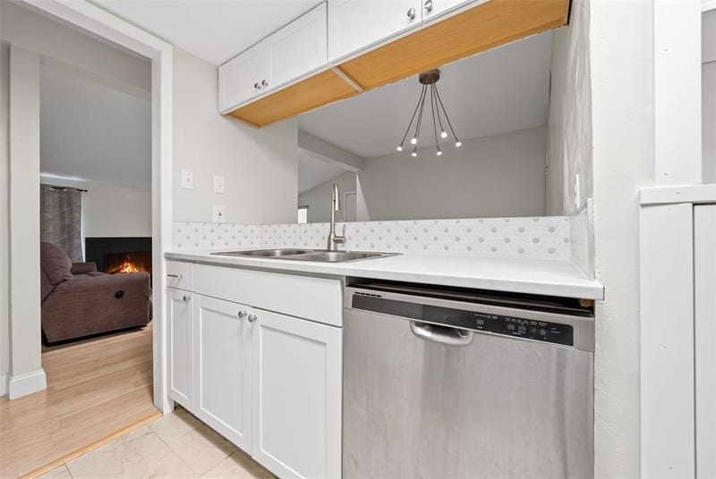 12824 Midway Road # 2136, Dallas TX 75244 - Photo 17