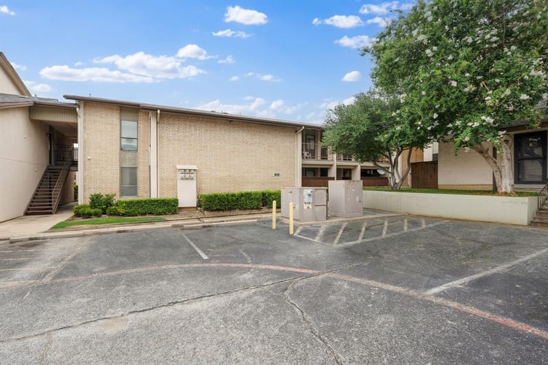 12824 Midway Road # 2136, Dallas TX 75244 - Photo 29