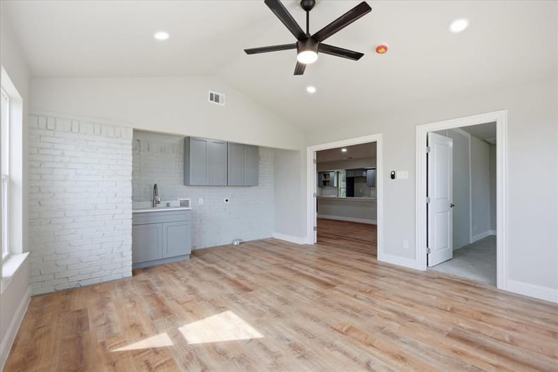 6333 Symphony Lane, Dallas TX 75227 - Photo 32