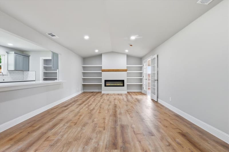 6333 Symphony Lane, Dallas TX 75227 - Photo 11