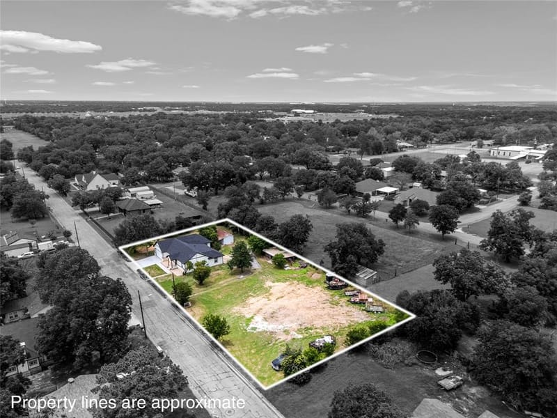 1630 Egan Lane, Waco TX 76705 - Photo 36