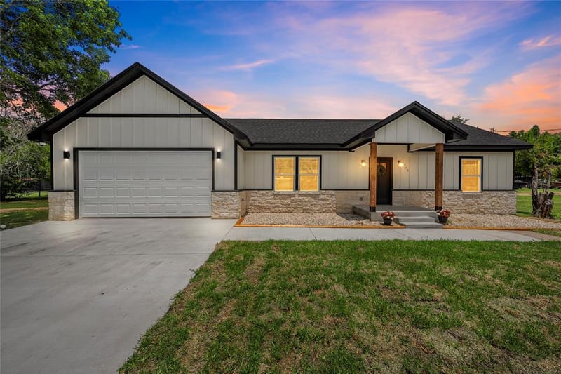1630 Egan Lane, Waco TX 76705