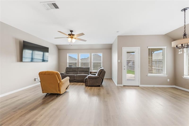 527 Francis Lane, Royse City TX 75189 - Photo 10
