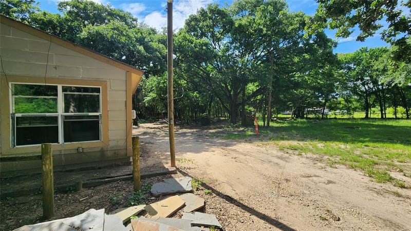 123 Private Road 7827, Wills Point TX 75169 - Photo 15