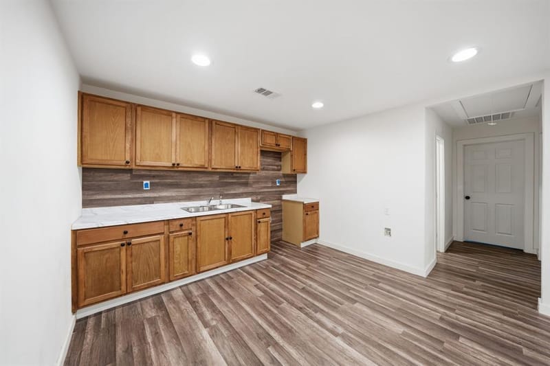 1103 Bell Drive, Greenville TX 75401 - Photo 6