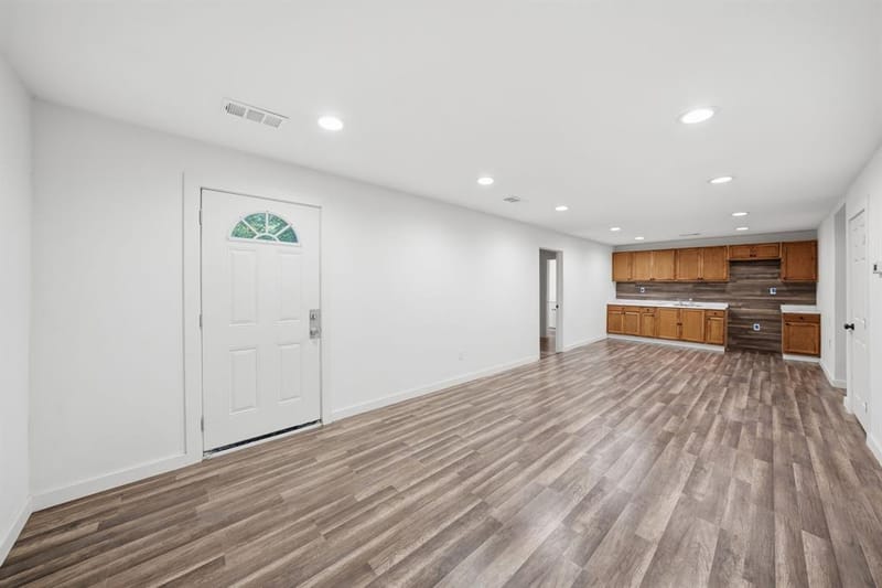 1103 Bell Drive, Greenville TX 75401 - Photo 4