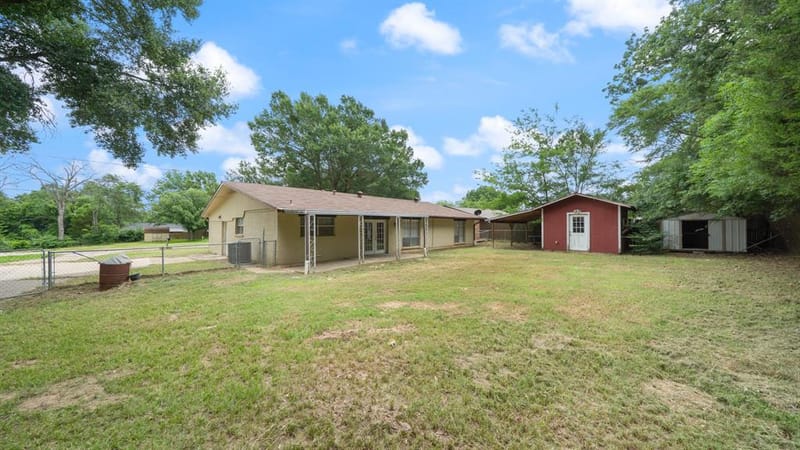 519 Malibu Drive, Malakoff TX 75148 - Photo 23