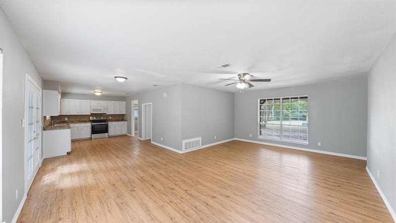 519 Malibu Drive, Malakoff TX 75148 - Photo 6