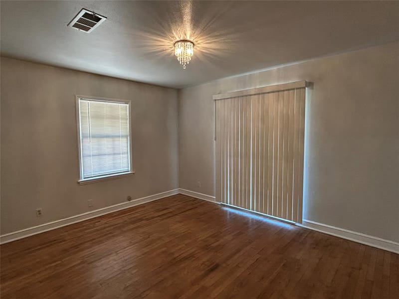 640 E Pleasant Run Road, DeSoto TX 75115 - Photo 9