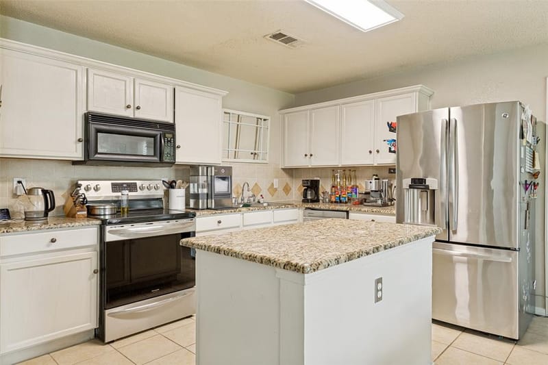 605 Rock Brook Drive, Forney TX 75126 - Photo 13