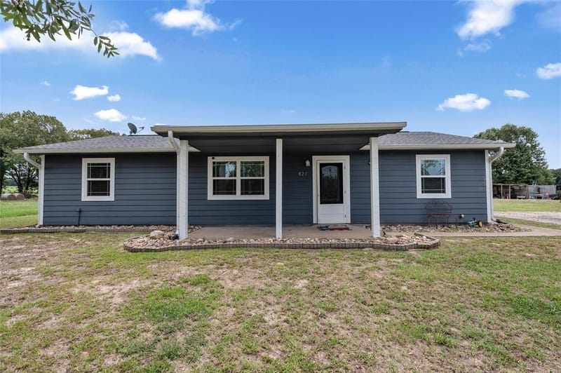 821 County road 3245, Quitman TX 75783 - Photo 3