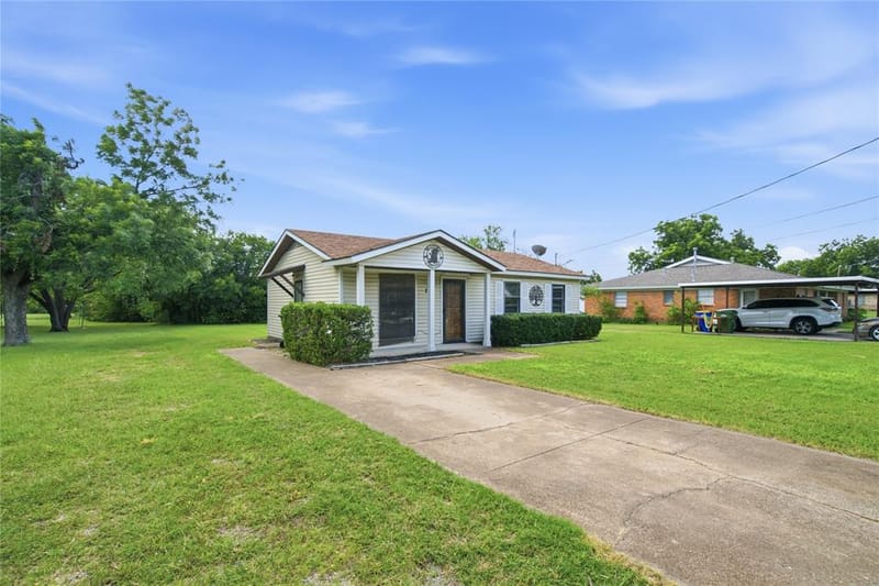 200 Russell Street, White Settlement TX 76108 - Photo 6