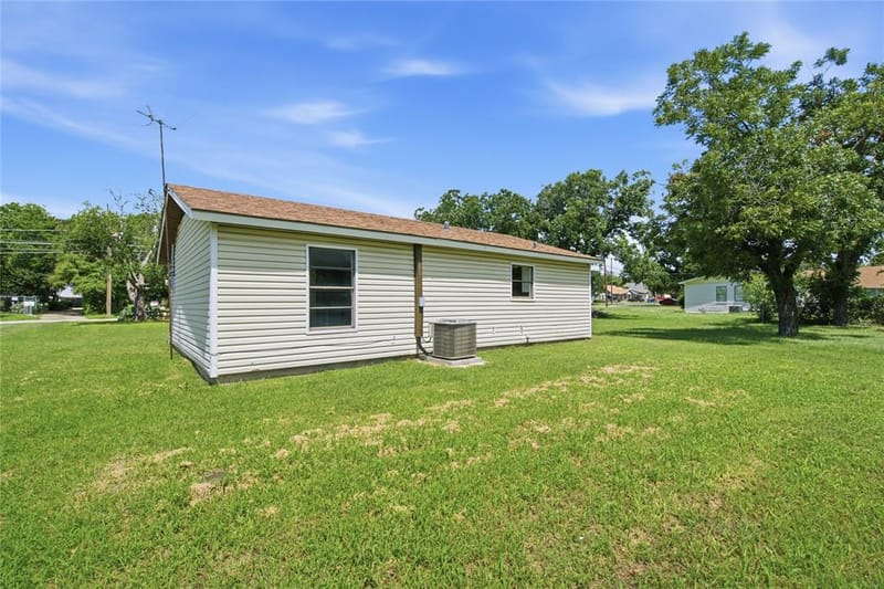 200 Russell Street, White Settlement TX 76108 - Photo 28