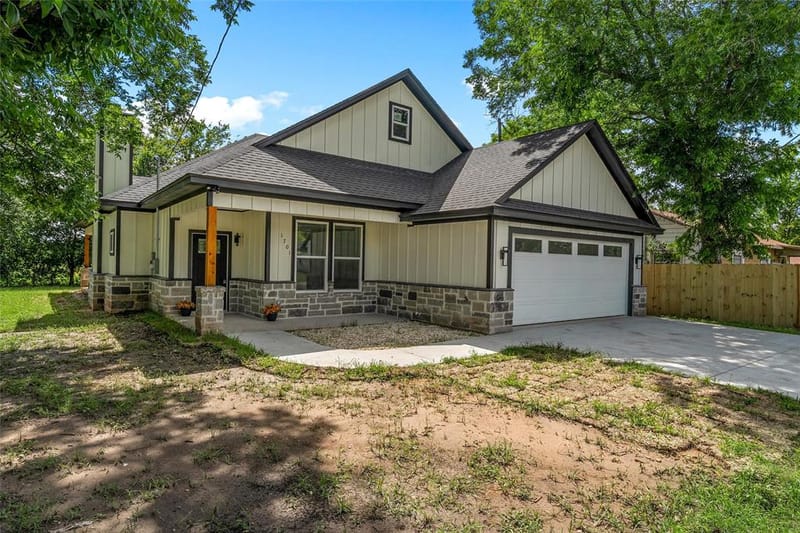 1701 Egan Lane, Waco TX 76705 - Photo 2
