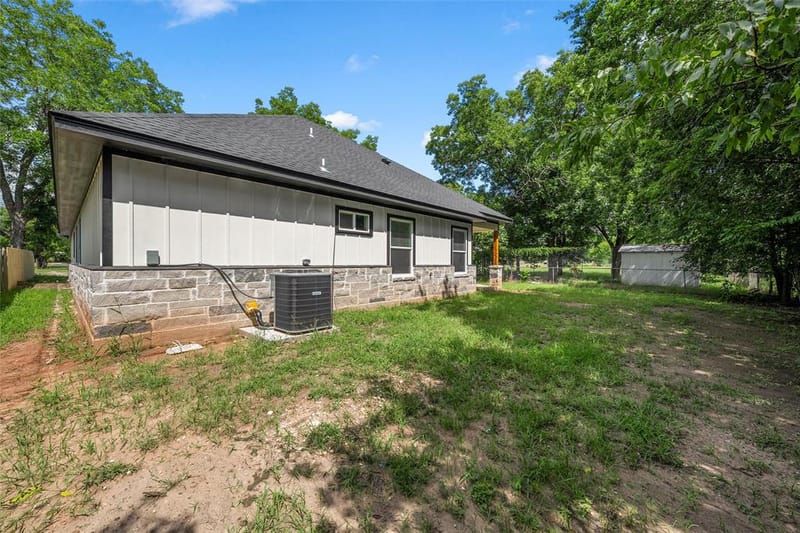 1701 Egan Lane, Waco TX 76705 - Photo 28