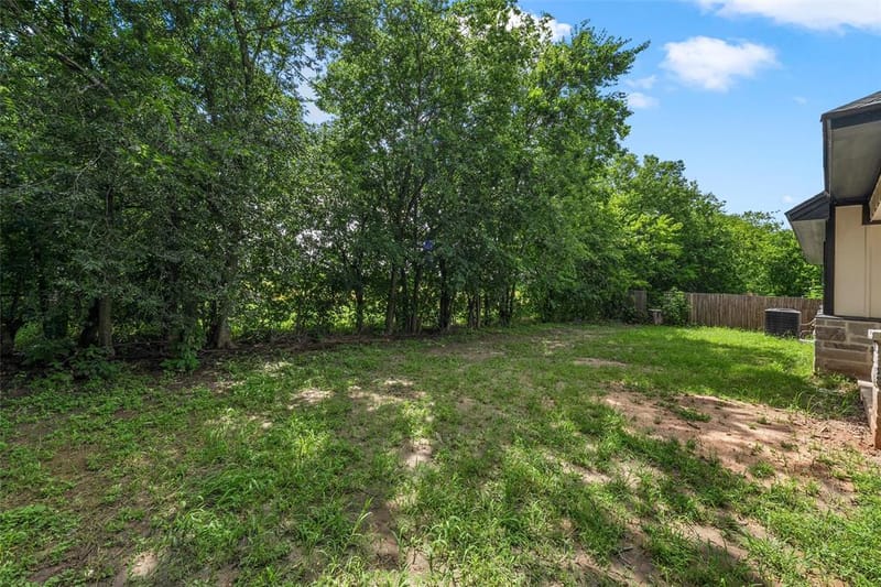 1701 Egan Lane, Waco TX 76705 - Photo 30
