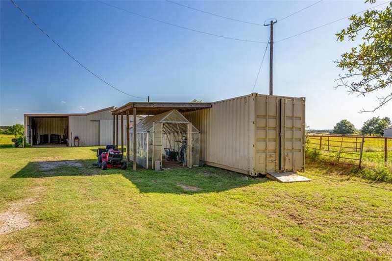 108 Gladdis Lane, Springtown TX 76082 - Photo 26