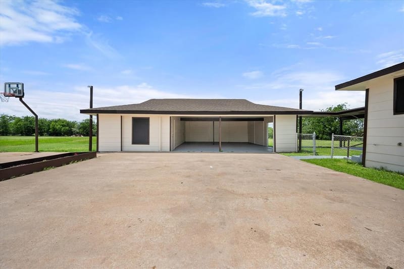 5835 County Road 2091, Corsicana TX 75110 - Photo 4