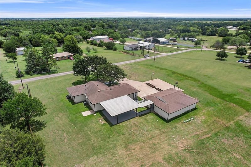 5835 County Road 2091, Corsicana TX 75110 - Photo 8