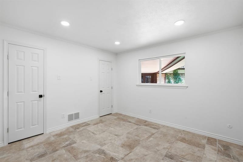 9435 Spring Hollow Drive, Dallas TX 75243 - Photo 27