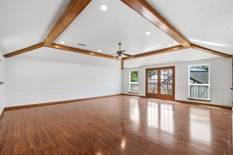 9435 Spring Hollow Drive, Dallas TX 75243 - Photo 7