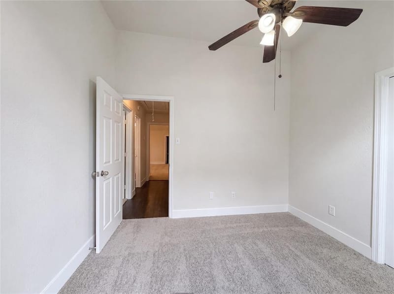2005 N Arbor Rose Drive, Grand Prairie TX 75050 - Photo 12