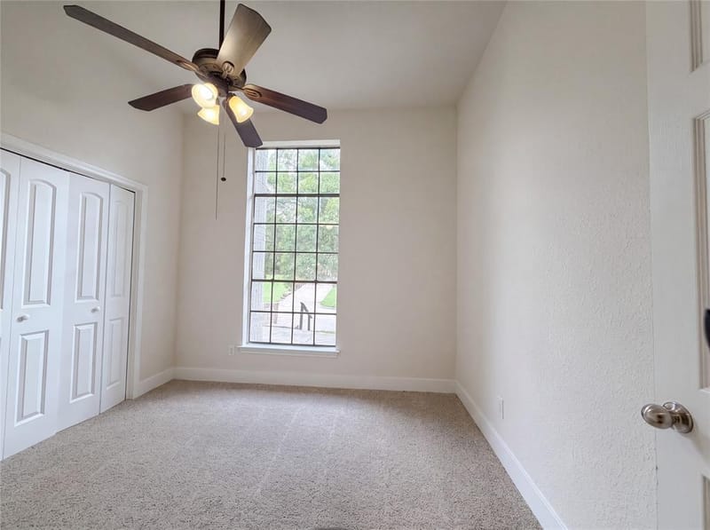 2005 N Arbor Rose Drive, Grand Prairie TX 75050 - Photo 11