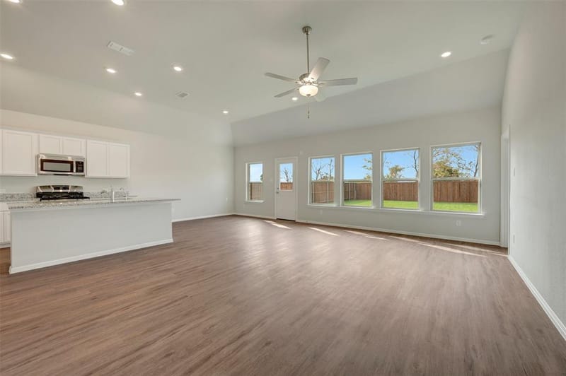 3212 Kingdom Drive, Denton TX 76208 - Photo 2