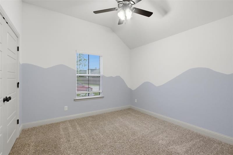 924 Rodgers Avenue, Godley TX 76044 - Photo 15