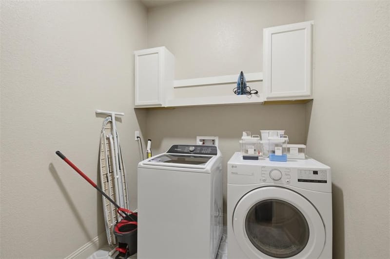 924 Rodgers Avenue, Godley TX 76044 - Photo 19