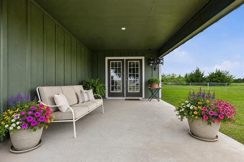 110 Highview Road, Ennis TX 75119 - Photo 7