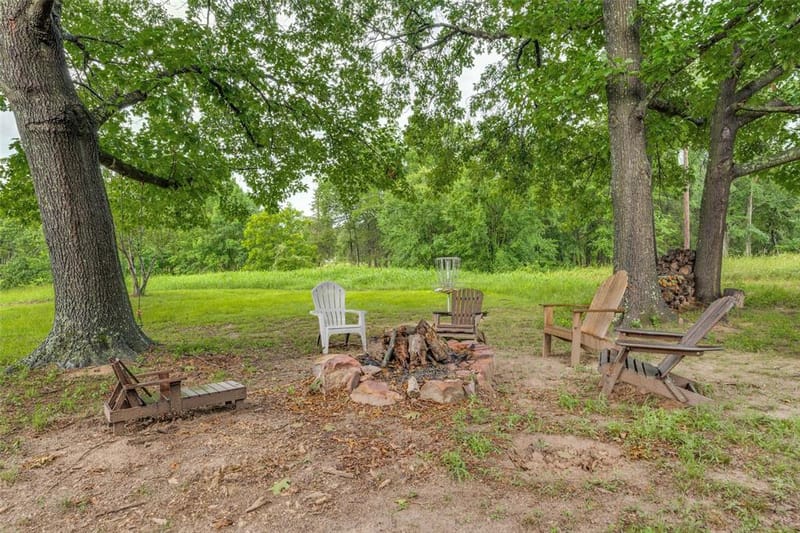 757 Private Road 192, Denison TX 75021 - Photo 26