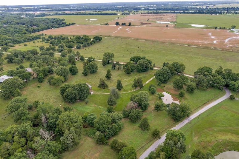 757 Private Road 192, Denison TX 75021 - Photo 31