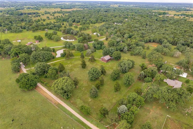 757 Private Road 192, Denison TX 75021 - Photo 29